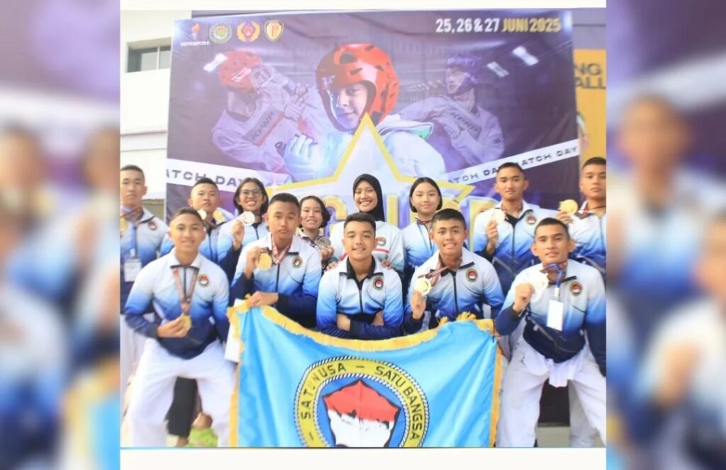 Dominasi Penuh! Tim Taekwondo SMA TN Cimahi Borong 8 Emas dan 4 Perak di Kejurnas Perang Bintang 2025