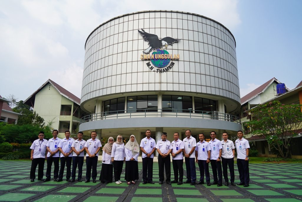 Sinergi Pendidikan Unggulan, SMA Taruna Nusantara Kampus Cimahi dan Malang Gelar Studi Banding ke SMAN MH Thamrin