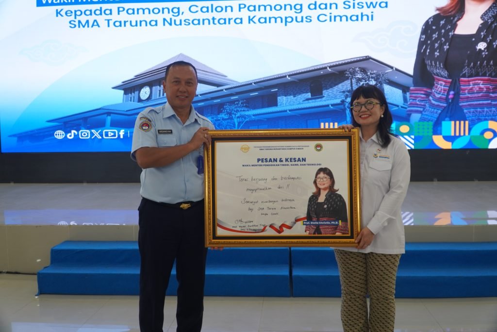 Kunjungan Kehormatan Prof. Stella Christie di Kampus Cimahi, Perkuat Karakter Pemimpin Berlandaskan Sains dan Pemikiran Kritis