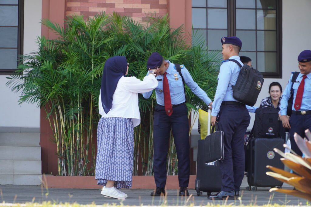 Kembali ke Kampus, Kembali Meneguhkan Komitmen, Semangat Baru Siswa SMA Taruna Nusantara Kampus Cimahi