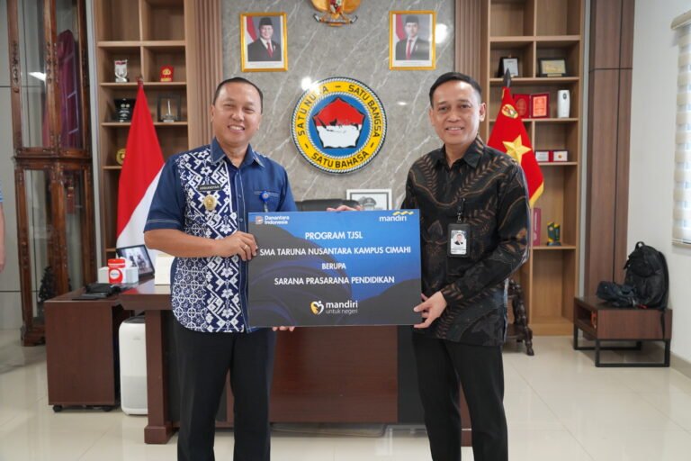 Sinergi Bangun Pemimpin Masa Depan, SMA Taruna Nusantara Cimahi Teken MoU dengan Bank Mandiri Region VI